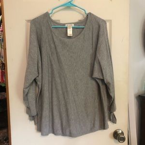 Max studio sweater